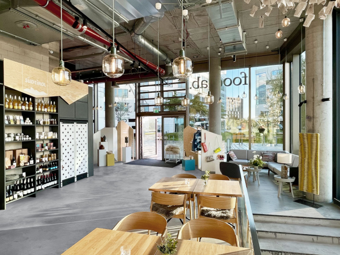 Pop up store at foodlab Hamburg with products from South Tyrol.