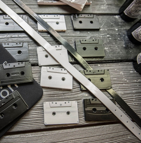 steffi b&uuml;hlmaier steffibuehlmaier - converse - shop styling props - casettes on tabletop